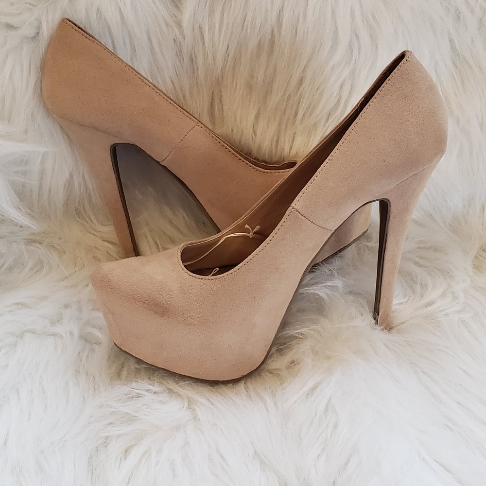 Beige Pumps - Size 9